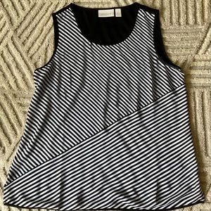 Beautiful Chico’s Size 2 tank